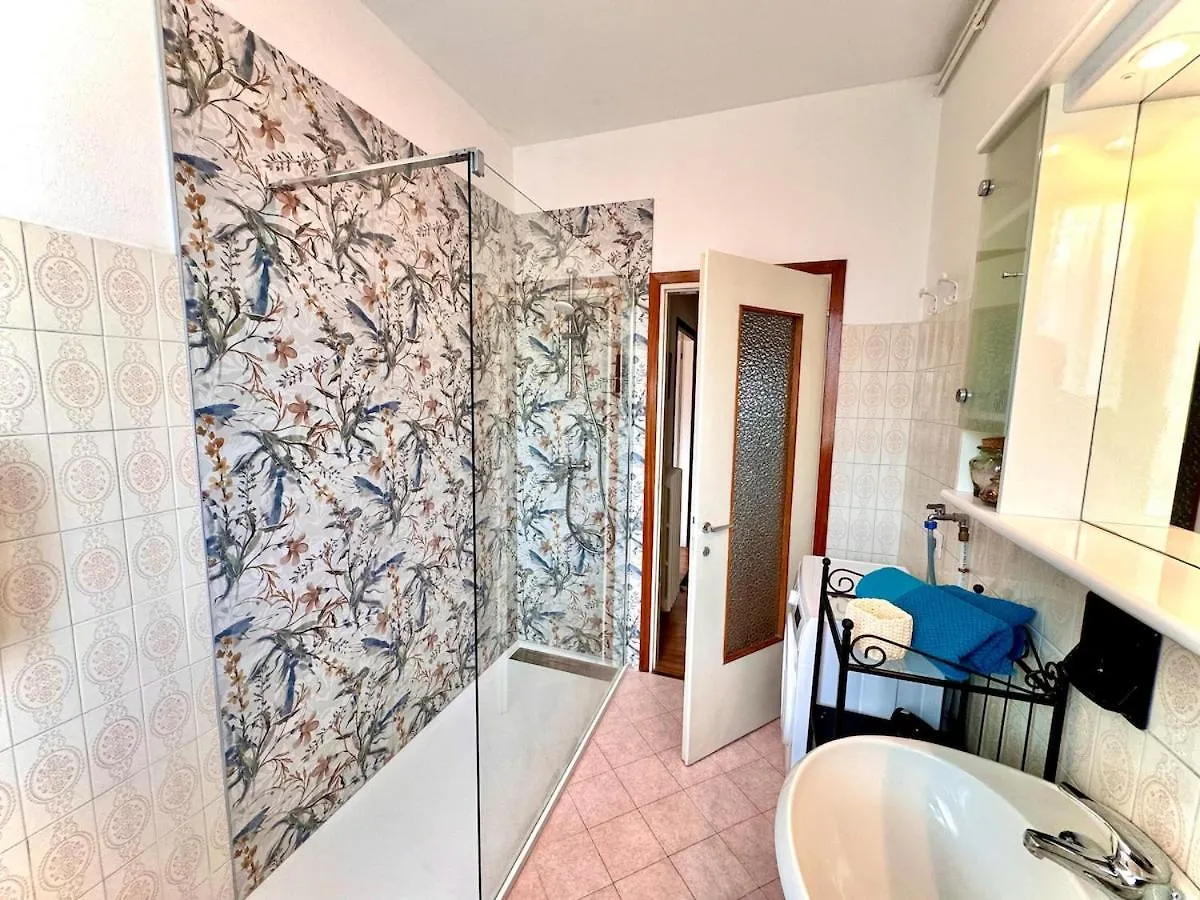 Appartamento Casa Rosa Domaso Italia